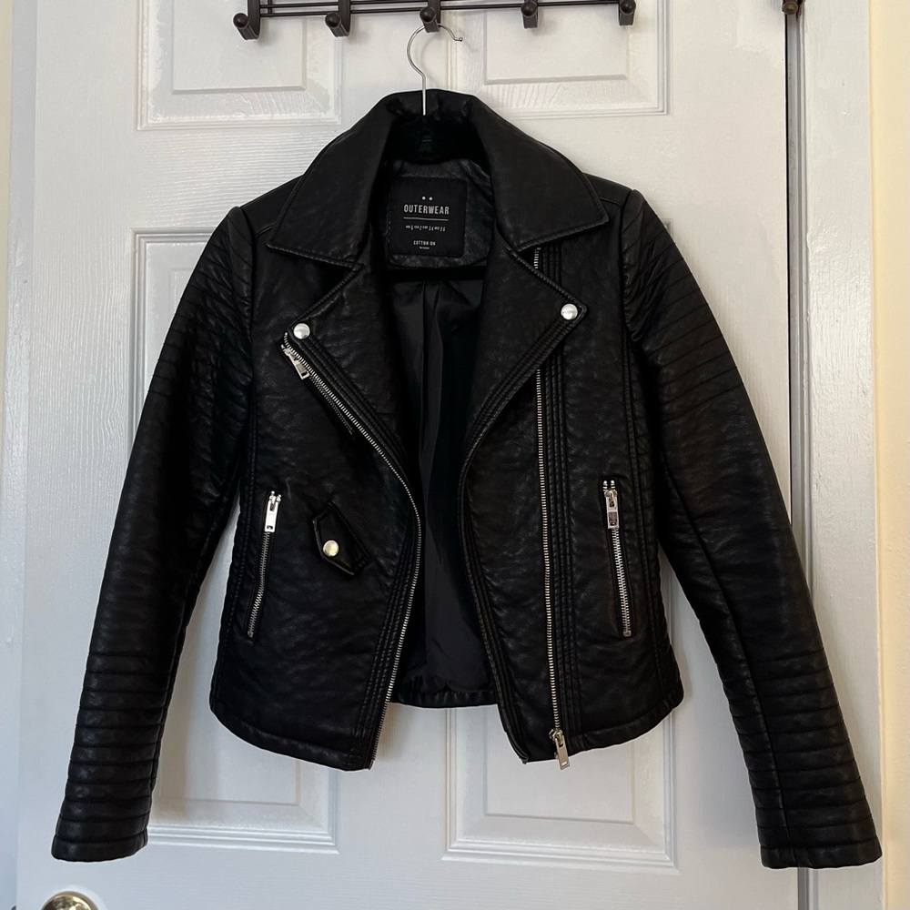 Cotton on Jacket | Silver zippers | Faux Leather Moto Jacket Black | Size: XS
